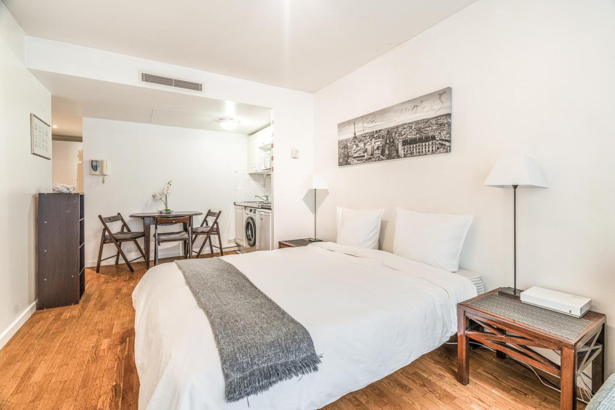 Champs Elysees Flat Paris Bagian luar foto